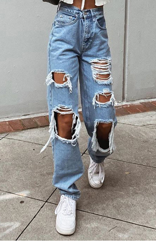Kadın Yırtık Denim Pantolon - Şıklığı ve Rahatlığı Bir Arada